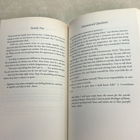 Through a Season of Grief Grief Share Softcover by Bill Dunn Kathy Leonard Used - Picture 7 of 8